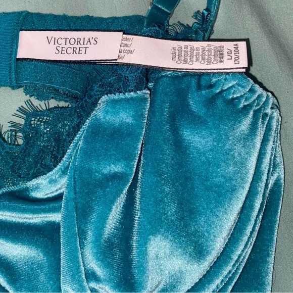 Victoria's Secret Sexy Velvet with Lace bodysuit - Picture 4 of 4